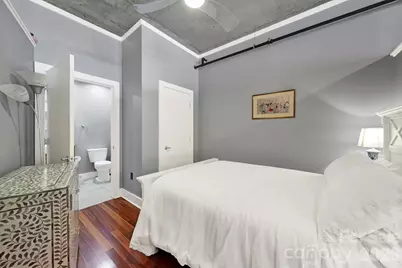 505 E 6th Street #909, Charlotte, NC 28202 - Photo 21