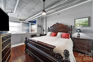 505 E 6th St, Charlotte, NC 28202 - Photo 15