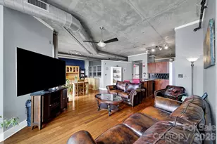 505 E 6th St, Charlotte, NC 28202 - Photo 11