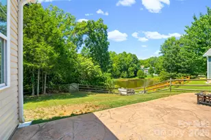 14918 Brotherly Ln, Charlotte, NC 28278 - Photo 25