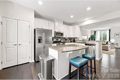 1321 Queen Lyon Court, Charlotte, NC 28205 - Photo 13