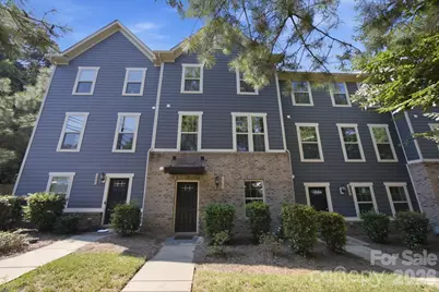 1321 Queen Lyon Court, Charlotte, NC 28205 - Photo 1