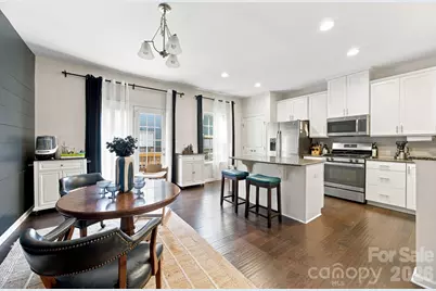 1321 Queen Lyon Court, Charlotte, NC 28205 - Photo 11