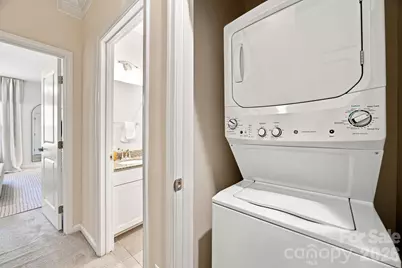 1321 Queen Lyon Court, Charlotte, NC 28205 - Photo 19