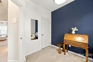 1321 Queen Lyon Ct, Charlotte, NC 28205 - Photo 15