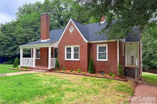 531 E Front St, Statesville, NC 28677 - Photo 17