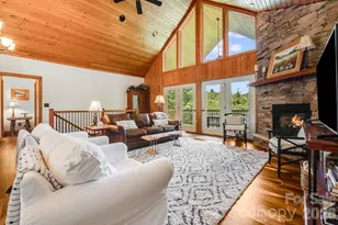 32 Zebulon Ln, Mars Hill, NC 28754 - Photo 13