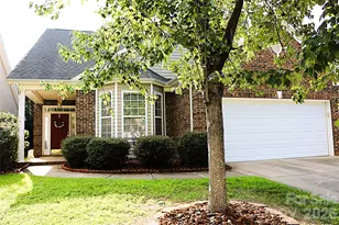 4409 Squirrel Trail Ln, Charlotte, NC 28269 - Photo 5