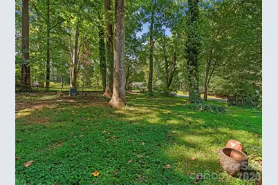 14200 Hackamore Drive, Matthews, NC 28105 - Photo 41