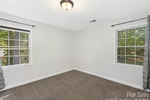 14200 Hackamore Dr, Matthews, NC 28105 - Photo 33