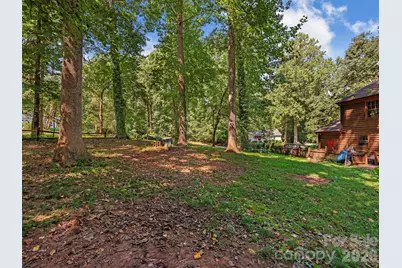 14200 Hackamore Drive, Matthews, NC 28105 - Photo 39