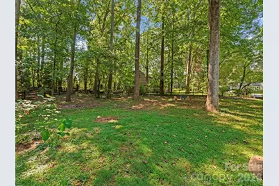 14200 Hackamore Drive, Matthews, NC 28105 - Photo 37