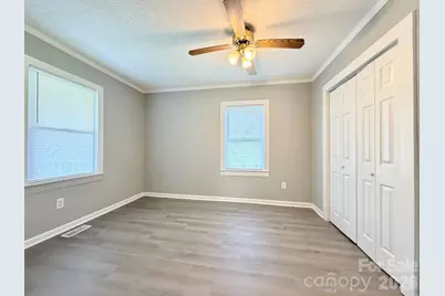 301 Magnolia Street, Granite Falls, NC 28630 - Photo 9