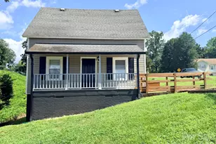 301 Magnolia St, Granite Falls, NC 28630 - Photo 1