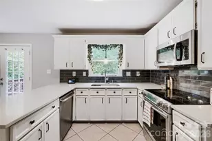 7309 Leesburg Rd, Charlotte, NC 28215 - Photo 5
