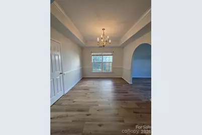 8800 Cavonnier Lane, Charlotte, NC 28216 - Photo 15