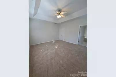 8800 Cavonnier Lane, Charlotte, NC 28216 - Photo 17