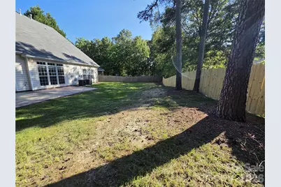 8800 Cavonnier Lane, Charlotte, NC 28216 - Photo 27