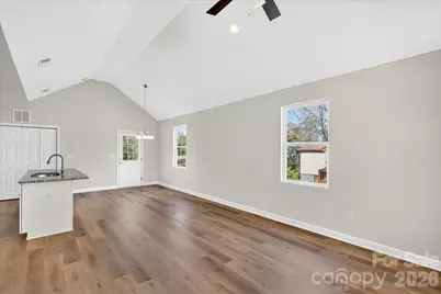 811 Craig Place, Shelby, NC 28150 - Photo 7