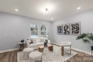 1324 Old Charlotte Rd, Statesville, NC 28677 - Photo 5