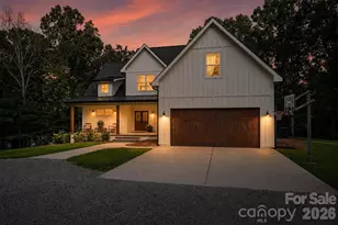 340 Whippoorwill Ln, Mount Holly, NC 28120 - Photo 1