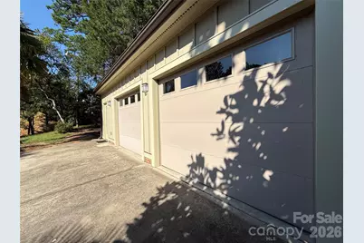 2218 Norcross Place, Charlotte, NC 28205 - Photo 23