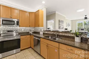 1000 E Woodlawn Rd, Charlotte, NC 28209 - Photo 7