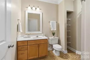 1000 E Woodlawn Rd, Charlotte, NC 28209 - Photo 23