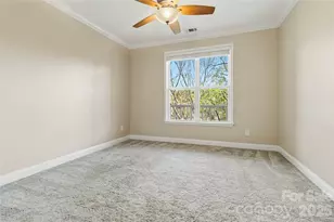 1000 E Woodlawn Rd, Charlotte, NC 28209 - Photo 25