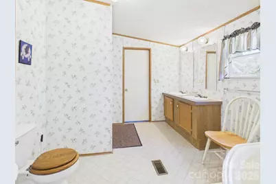 51 Fred Jolly Lane, Taylorsville, NC 28681 - Photo 23