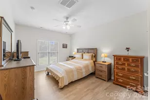 962 Trial Pl, Newton, NC 28658 - Photo 13