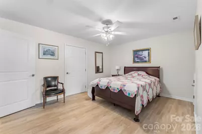 962 Trial Place, Newton, NC 28658 - Photo 19