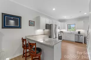 962 Trial Pl, Newton, NC 28658 - Photo 5