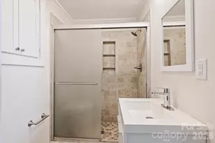 4824 Gilmore Dr, Charlotte, NC 28209 - Photo 23