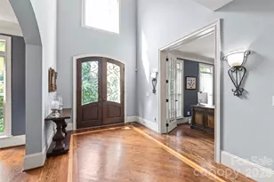 7320 Summerlin Pl, Charlotte, NC 28226 - Photo 3