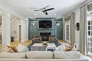 2115 Foxcroft Woods Ln, Charlotte, NC 28211 - Photo 7