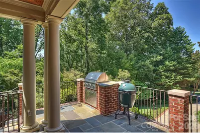 2115 Foxcroft Woods Lane, Charlotte, NC 28211 - Photo 33