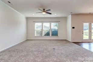 10433 Honeyfur Ct, Charlotte, NC 28278 - Photo 7