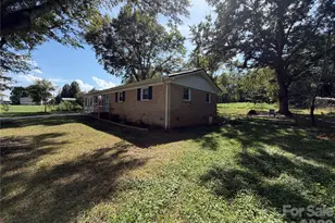 3117 Yates Rd, Shelby, NC 28150 - Photo 3