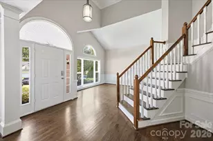 9011 Coleshire Ct, Charlotte, NC 28269 - Photo 3