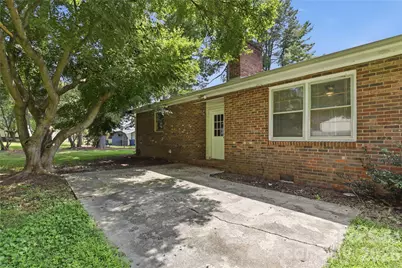 2819 Randolph Road, Statesville, NC 28625 - Photo 25