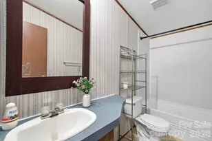 4904 Hwy 90 Hwy, Collettsville, NC 28611 - Photo 23