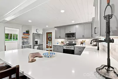 215 Pinehurst Lane, Newton, NC 28658 - Photo 17