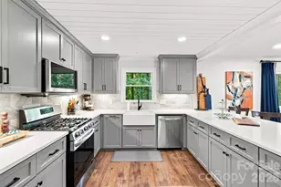 215 Pinehurst Ln, Newton, NC 28658 - Photo 15