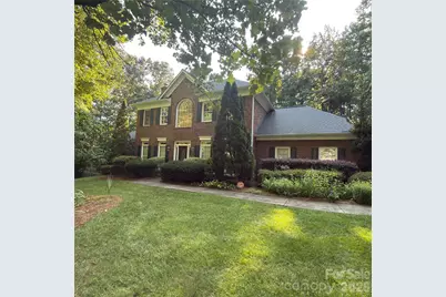 8805 Crosstimbers Drive, Charlotte, NC 28215 - Photo 1