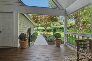 104 Overlook Dr, Flat Rock, NC 28731 - Photo 5