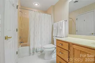 104 Overlook Dr, Flat Rock, NC 28731 - Photo 37