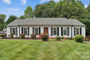 2114 Varden Ct, Charlotte, NC 28208 - Photo 1