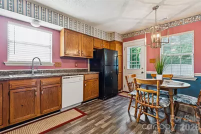 2114 Varden Court, Charlotte, NC 28208 - Photo 13