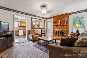 2114 Varden Ct, Charlotte, NC 28208 - Photo 17